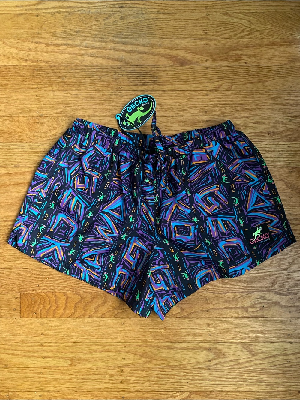 Y2K 90s Reissue Gecko Hawaii The Iconic Multi Stripe Volleys Swim Trunks Medium